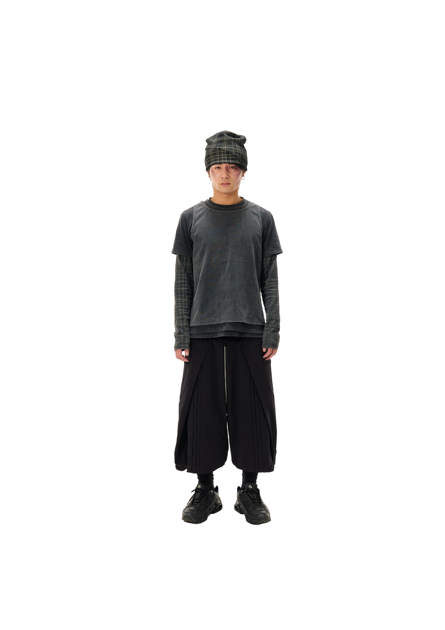 Market - triple layer shirt